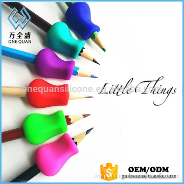 Wholesale 2017 custom silicone pencil grip for kids education